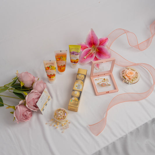 Blush Boom Hamper
